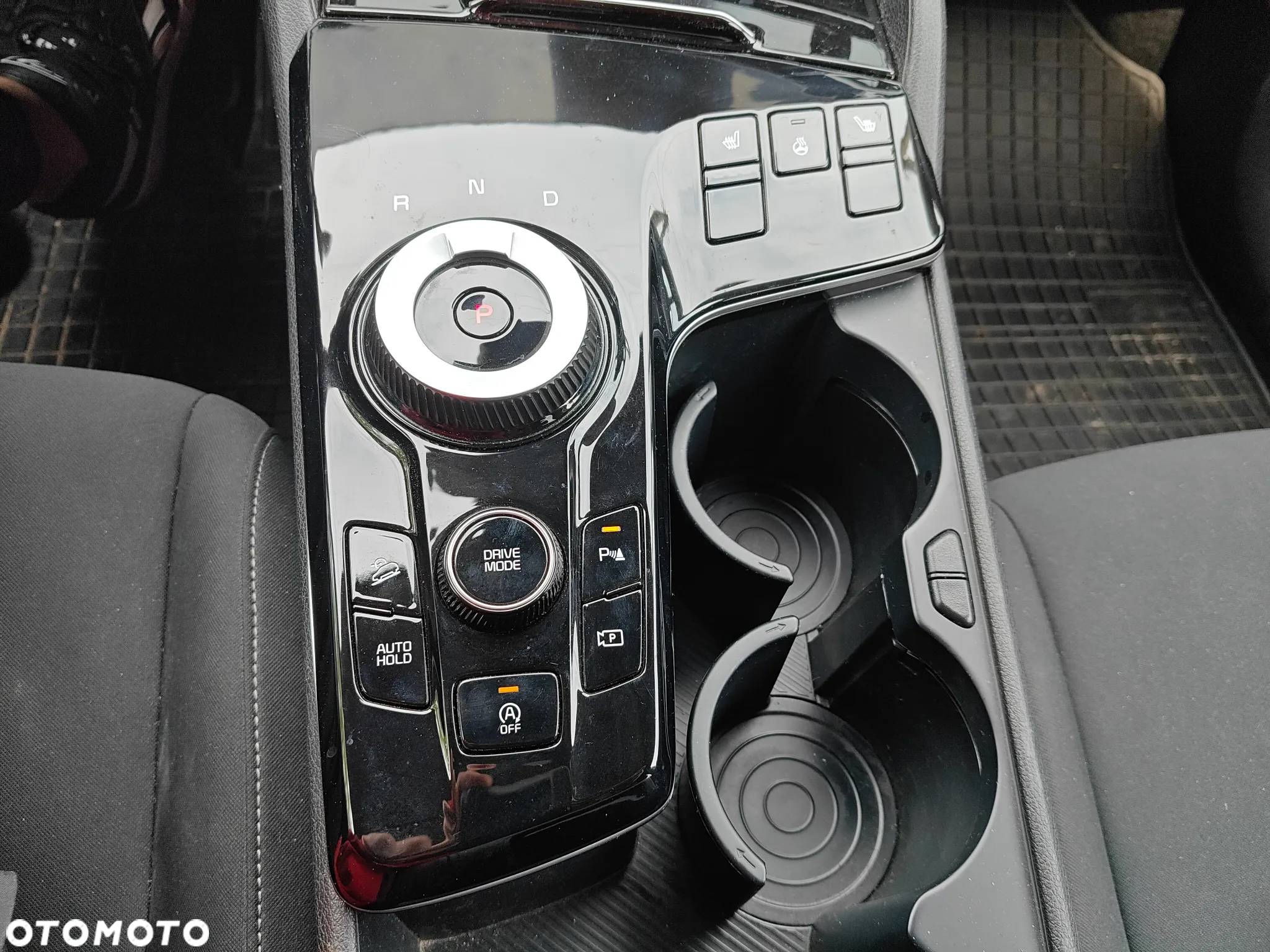Kia Sportage - 12