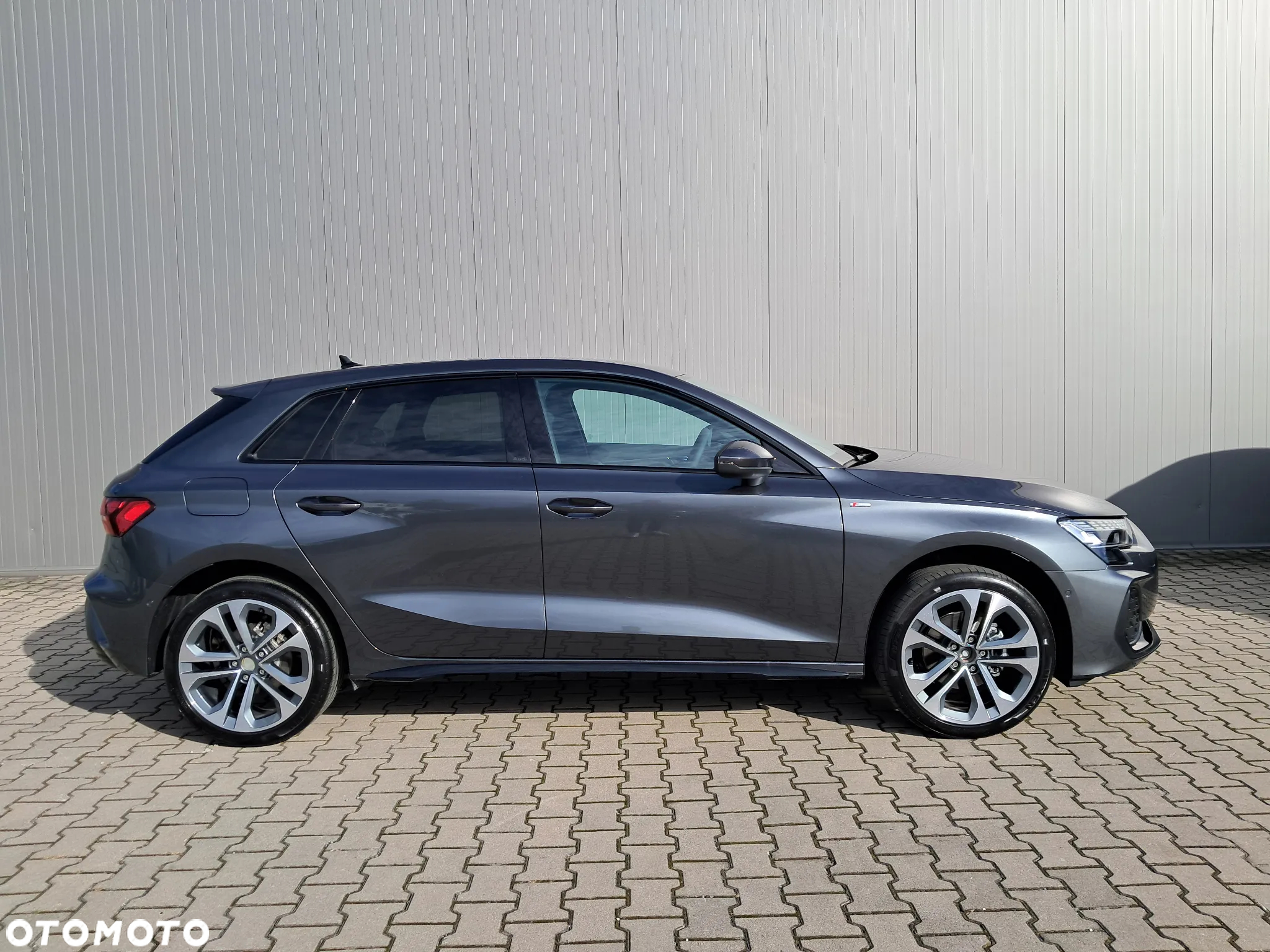 Audi A3 Sportback - 3