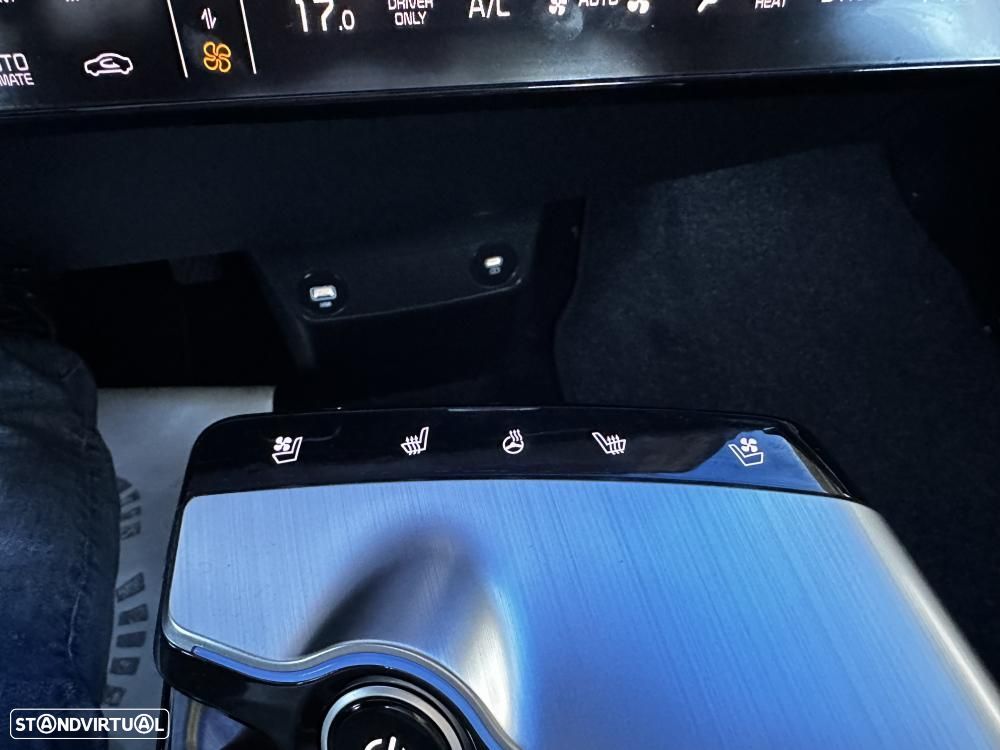 Kia EV6 84-kWh Earth - 33