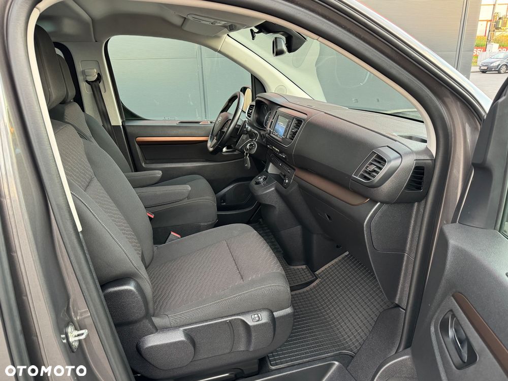 Toyota Proace Verso 2.0 D4-D Medium VIP - 9