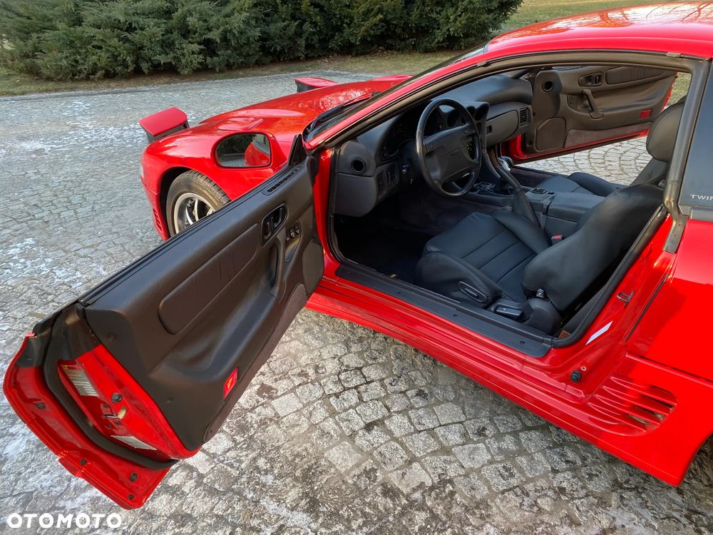 Mitsubishi 3000GT - 14