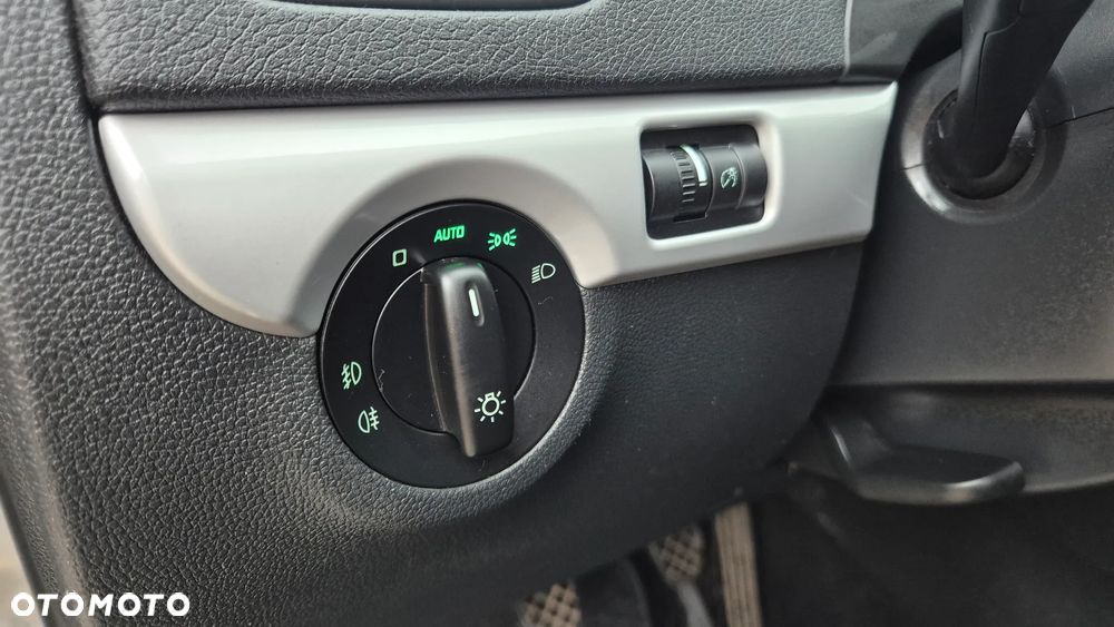 Skoda Yeti 1.4 TSI Active Green tec PLUS EDITION - 14