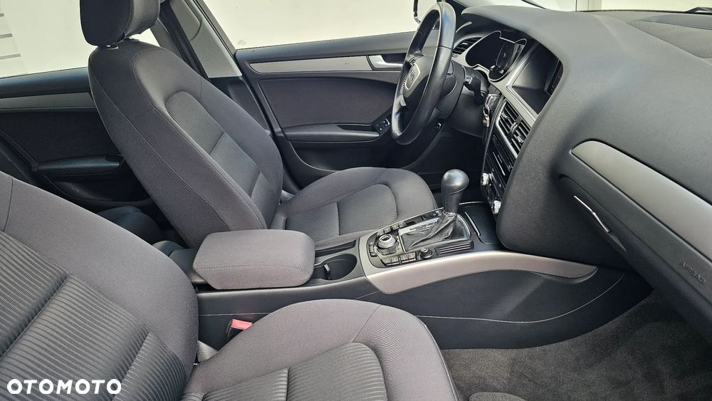 Audi A4 Limousine 2.0 TDI DPF multitronic S line Sportpaket (plus) - 30