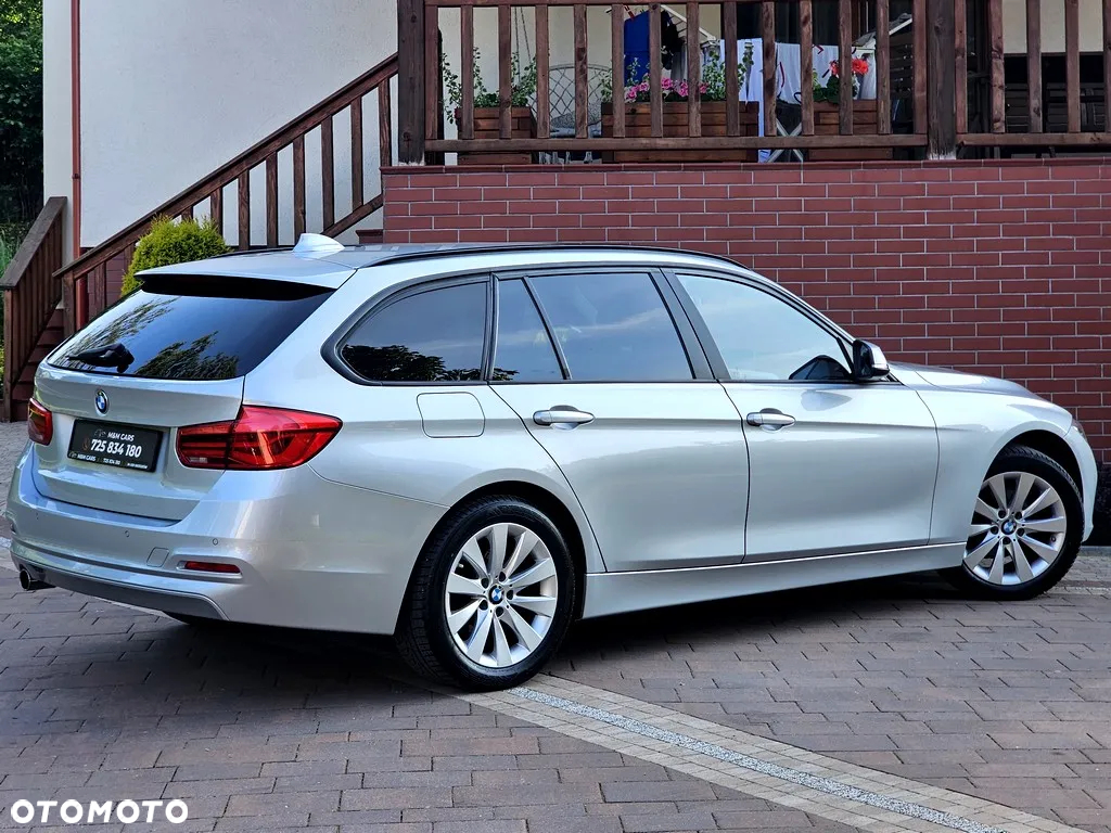 BMW Seria 3 318d Touring Sport Line - 24