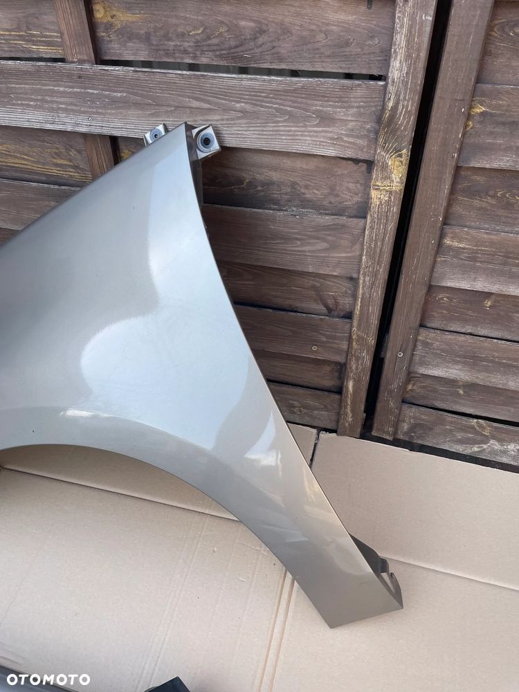 RENAULT SCENIC 3 III  błotnik LAMPA LEWA   KOD TEHNK drzwi - 7