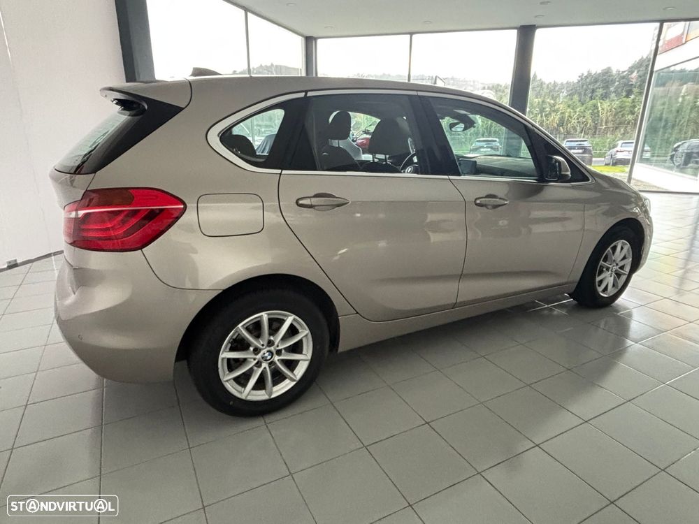 BMW 216 Active Tourer d Corporate Edition - 4