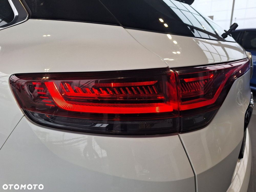 Renault Megane 1.5 Blue dCi Zen - 12