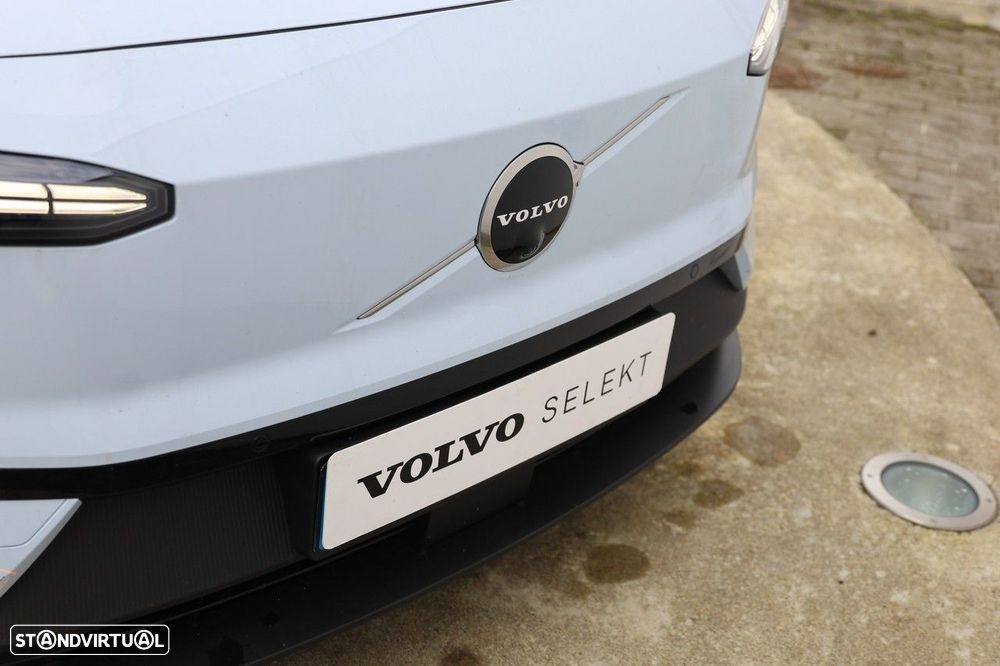 Volvo EX30 69 kWh Single Motor Extended Range Ultra - 28