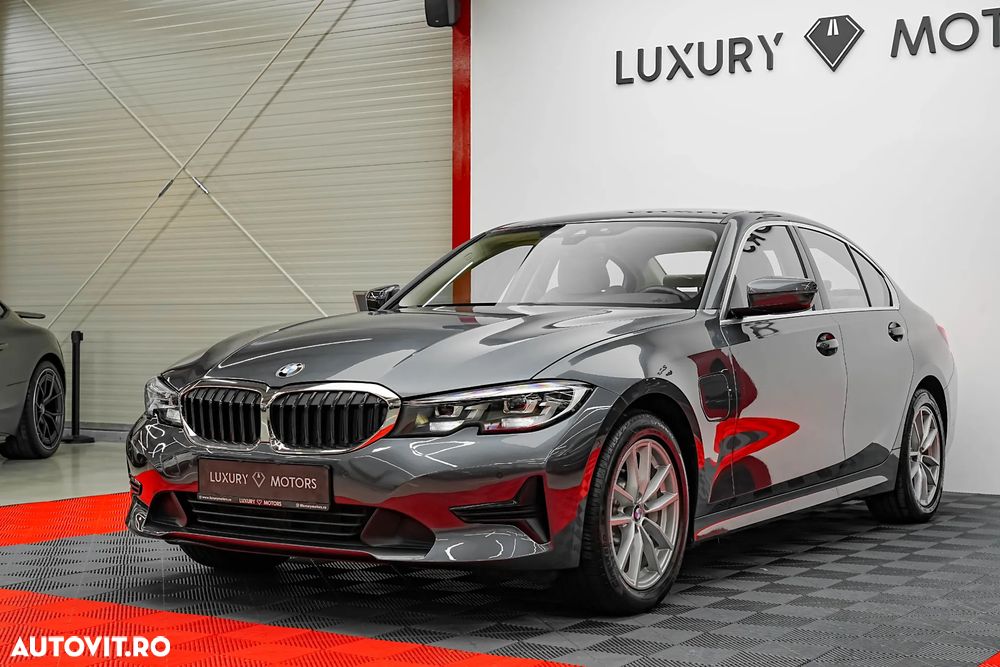 BMW Seria 3 330e Aut. Sport Line - 12
