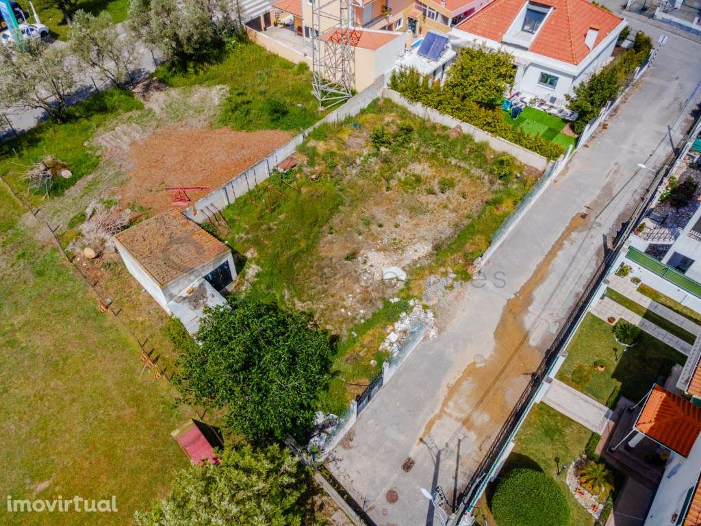 Terreno Urbano para construção com infraestruturas - Grande imagem: 5/12