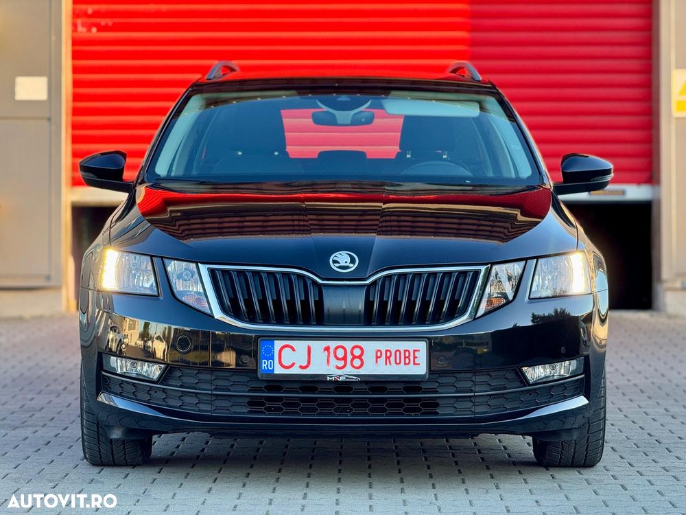 Skoda Octavia 1.6 TDI DSG Style - 10