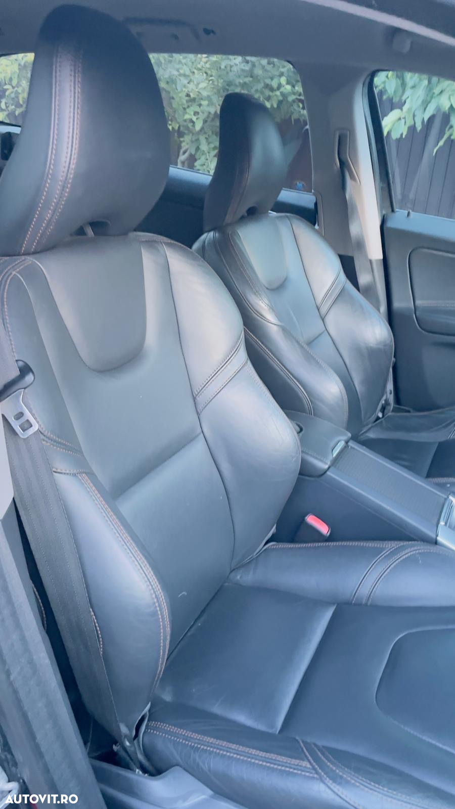 Volvo XC 60 - 5