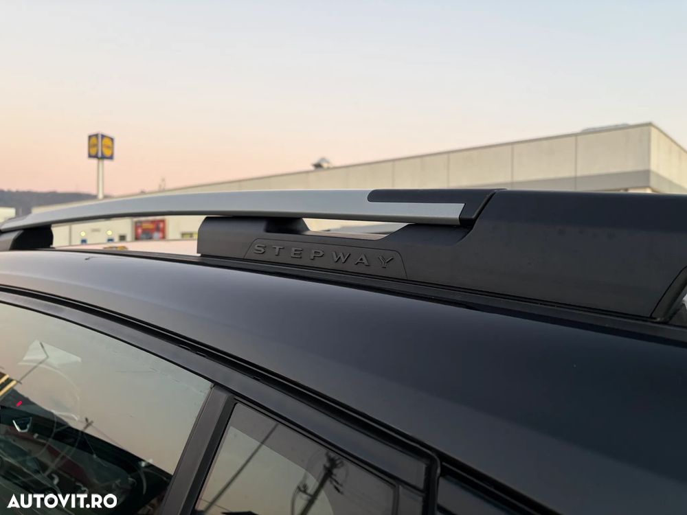 Dacia Sandero Stepway TCe 100 Celebration - 28