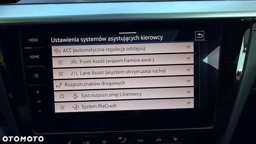 Volkswagen Arteon 2.0 TSI R-Line DSG - 25