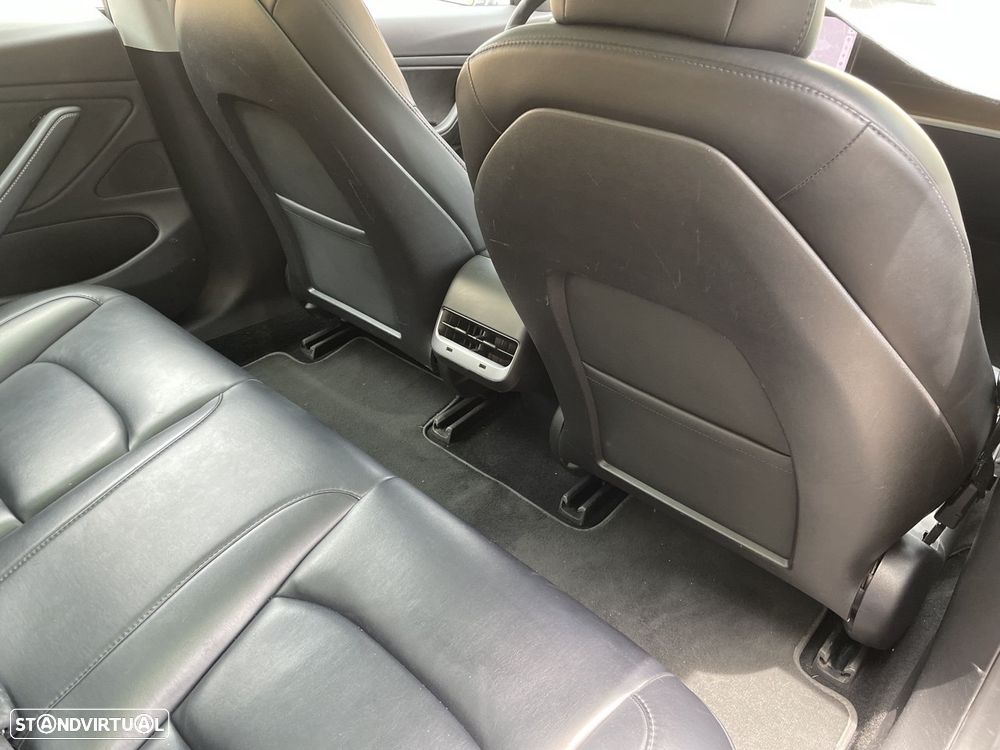 Tesla Model 3 Long Range AWD Dual Motor - 39