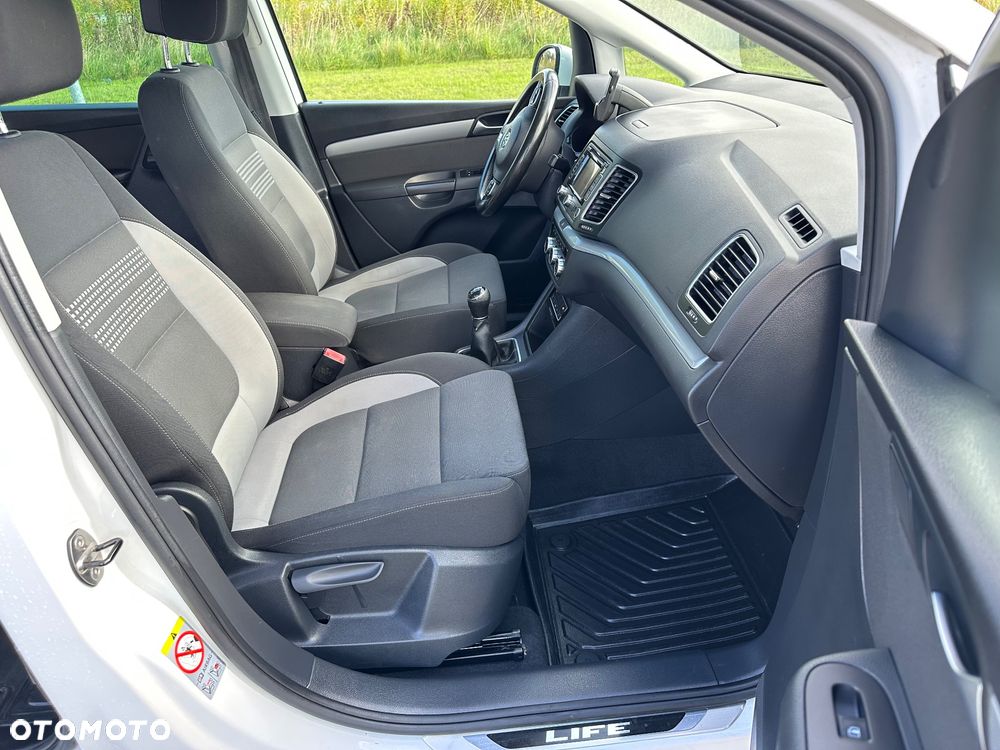 Volkswagen Sharan 2.0 TDI BlueMotion Technology Life - 14