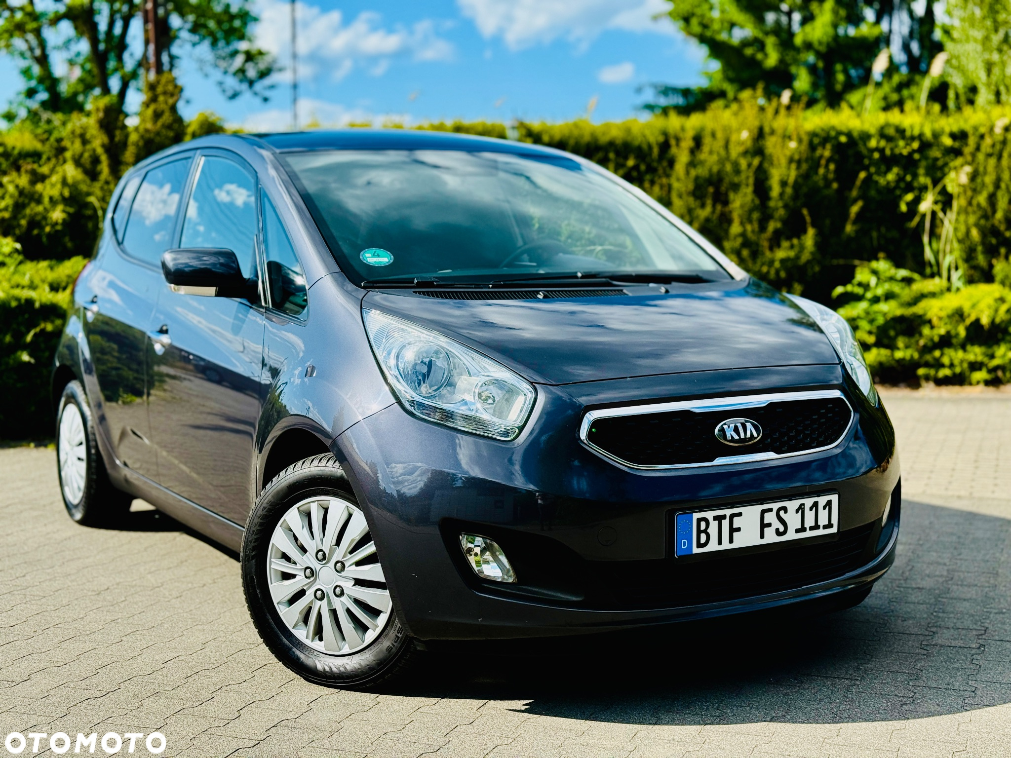 Kia Venga 1.6 CVVT Titanium Collection - 2