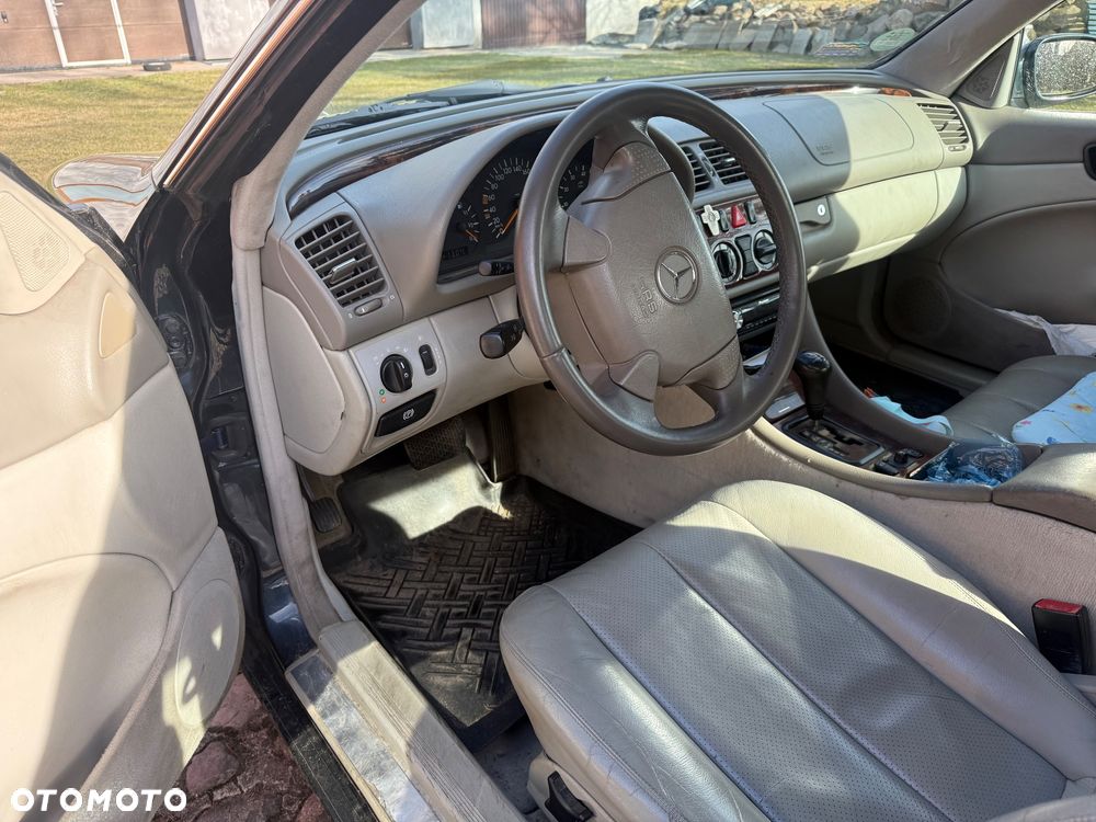 Mercedes-Benz CLK - 7