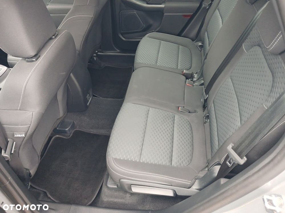 Ford Kuga - 21