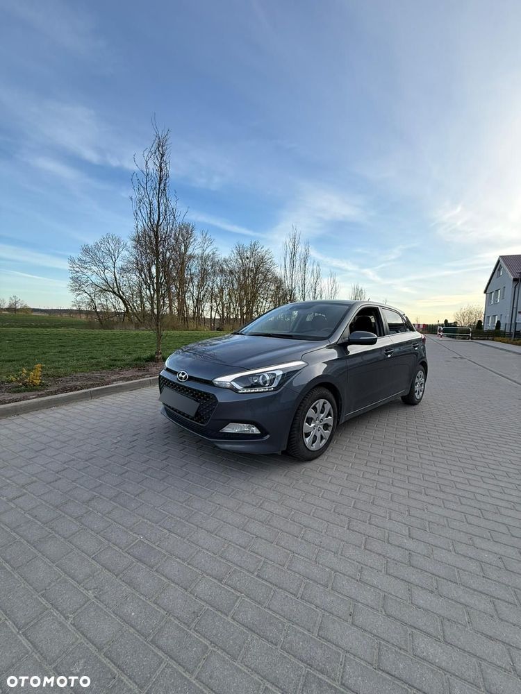 Hyundai i20 - 2