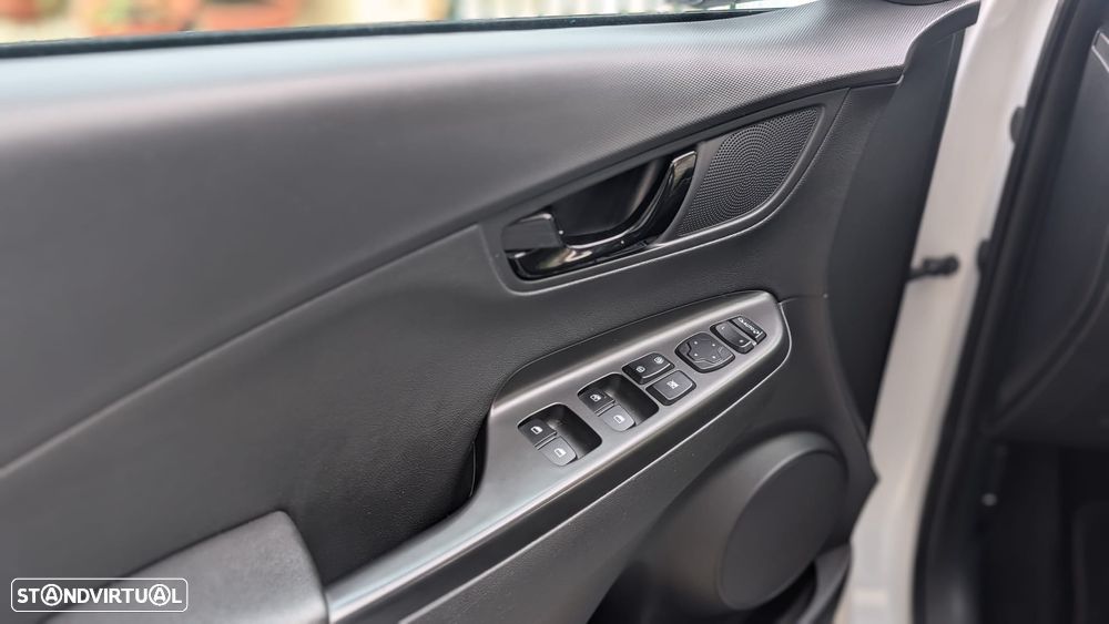 Hyundai Kauai 1.0 T-GDi Pele/Tecido Vermelho - 6