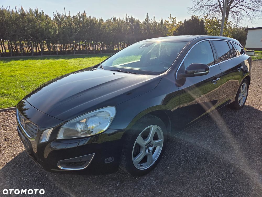 Volvo V60 - 1