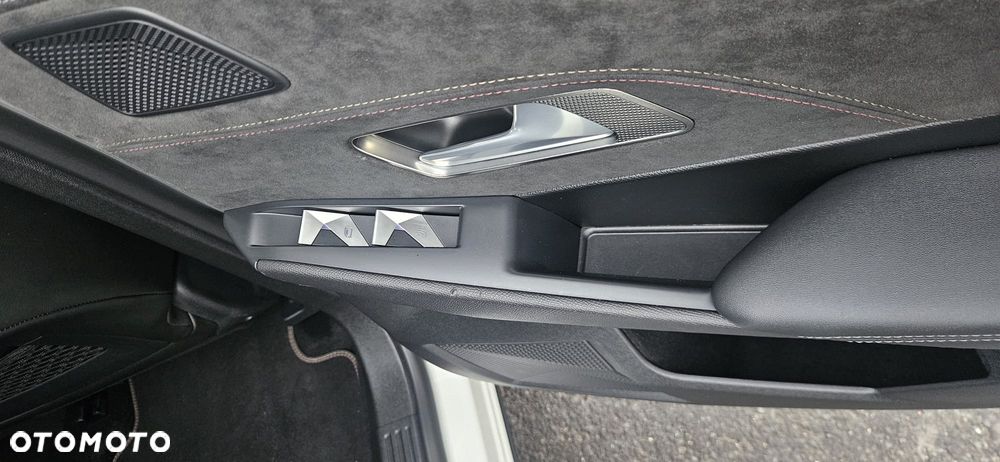 DS Automobiles DS 7 Crossback 1.6 PureTech GPF Performance Line + - 29