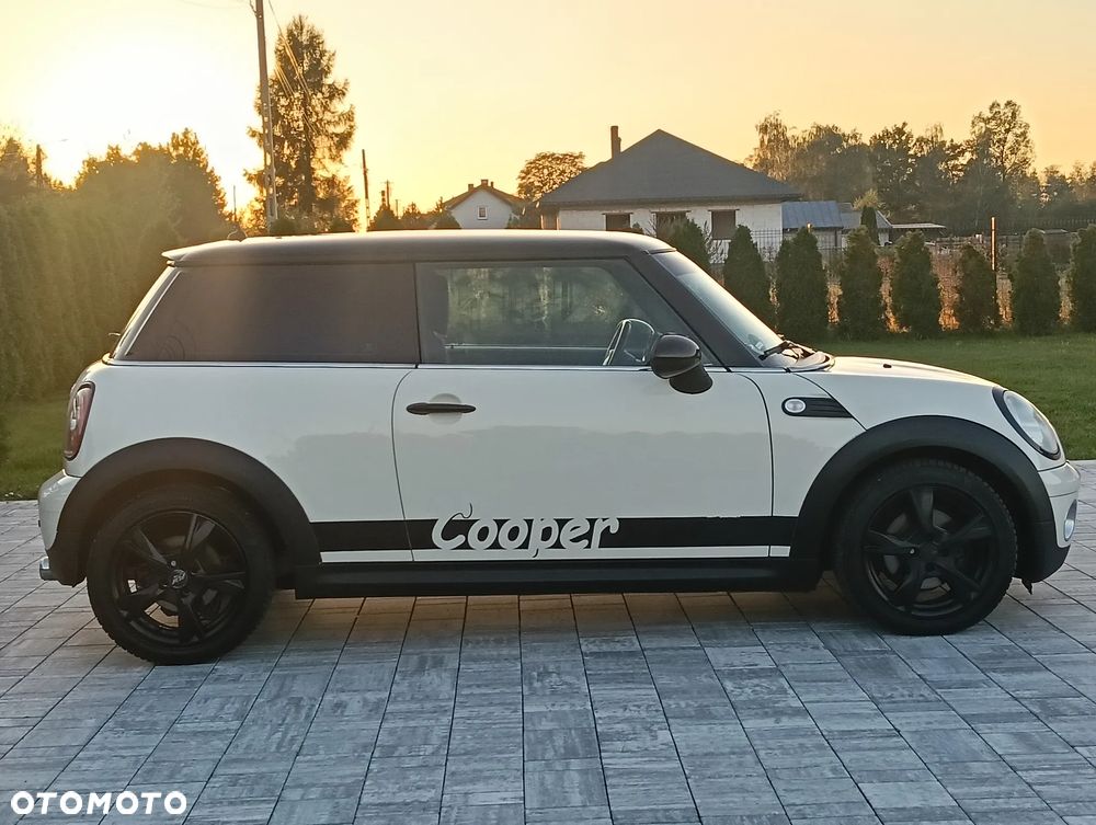 MINI ONE Standard - 5