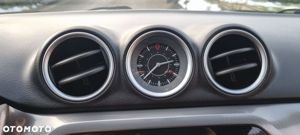 Suzuki Vitara 1.6 DDiS (4x4) Allgrip Comfort+ - 19