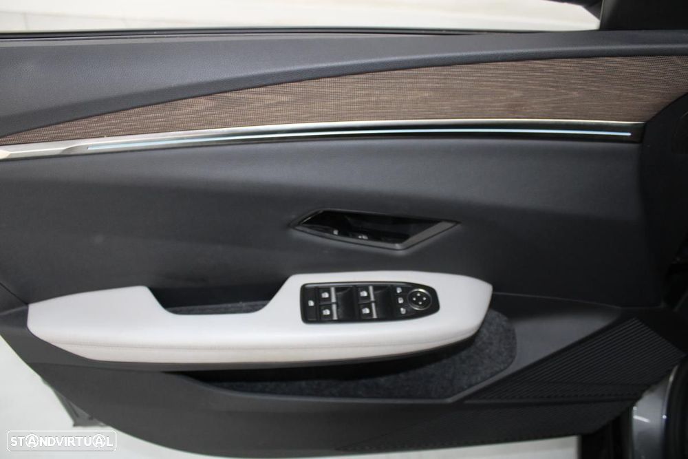 Renault Mégane E-Tech EV60 Iconic Autonomia Conforto - 10