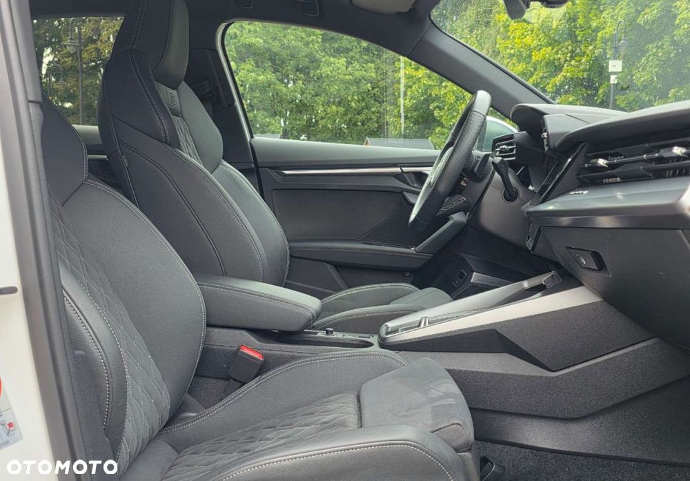 Audi S3 Limousine - 25