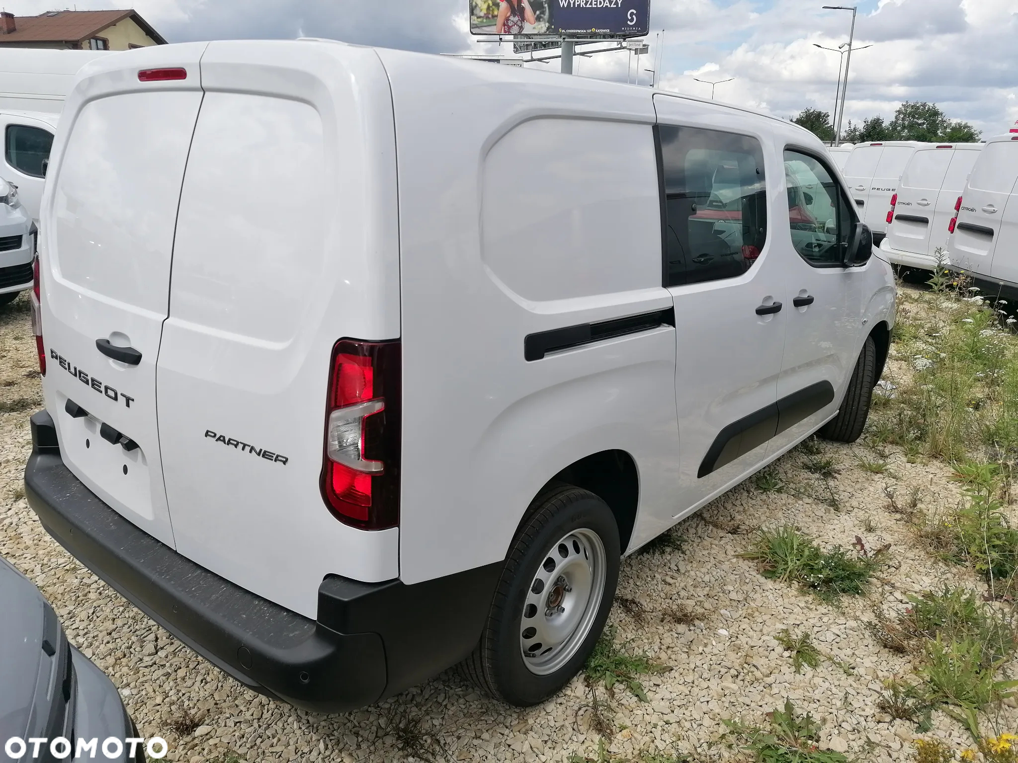 Peugeot Partner Furgon Brygadowy 5miejsc LONG 1.5 HDi 130KM EAT8 AUTOMAT !! Od ręki !! - 4