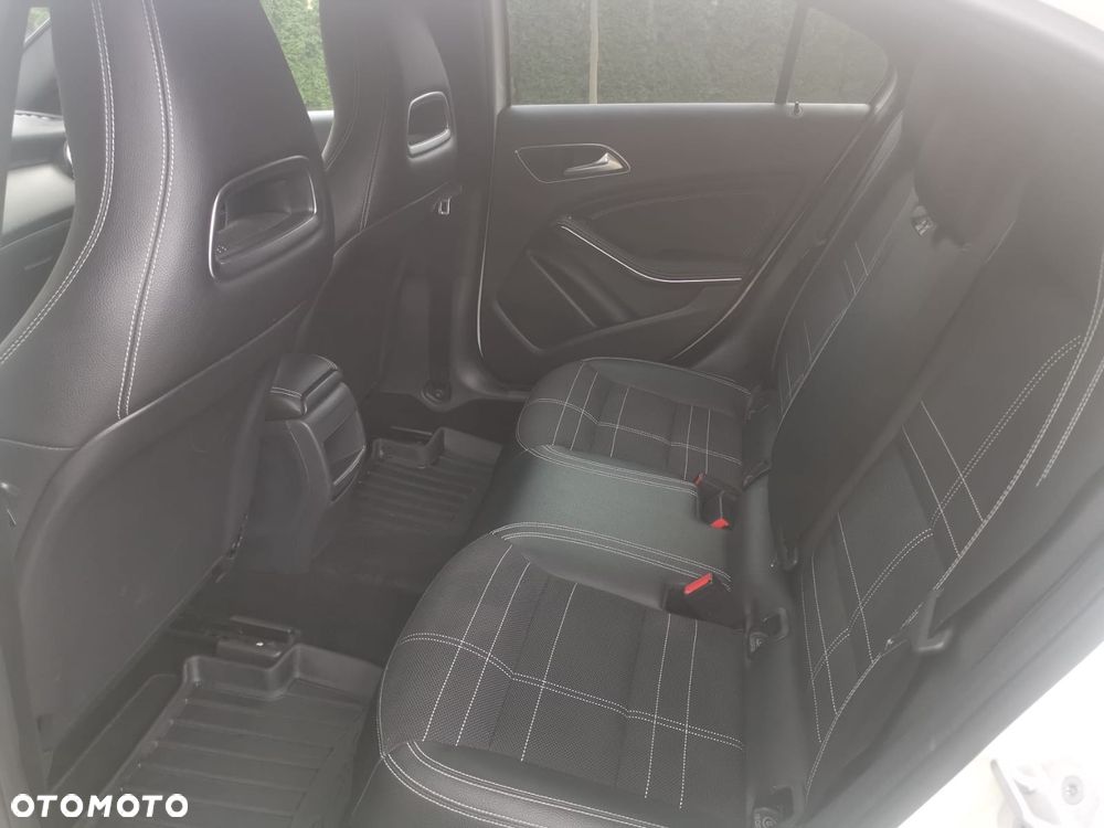 Mercedes-Benz Klasa A 180 d 7G-DCT - 6