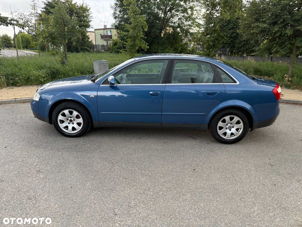 Audi A4 Limousine - 2