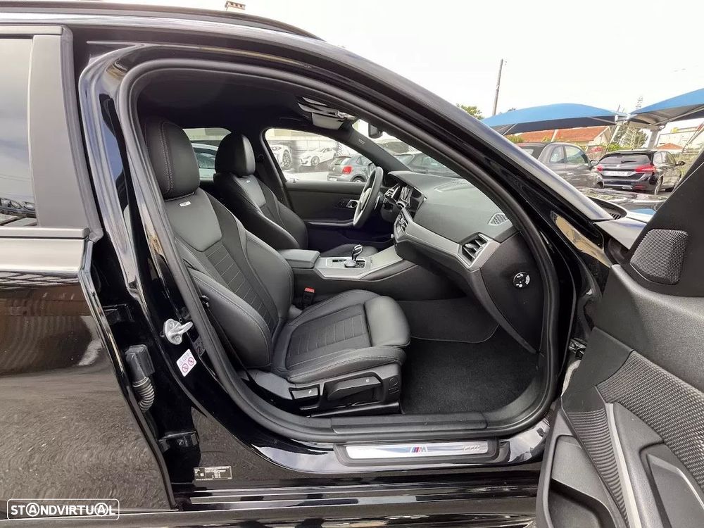 BMW 320 d Pack M Auto - 31