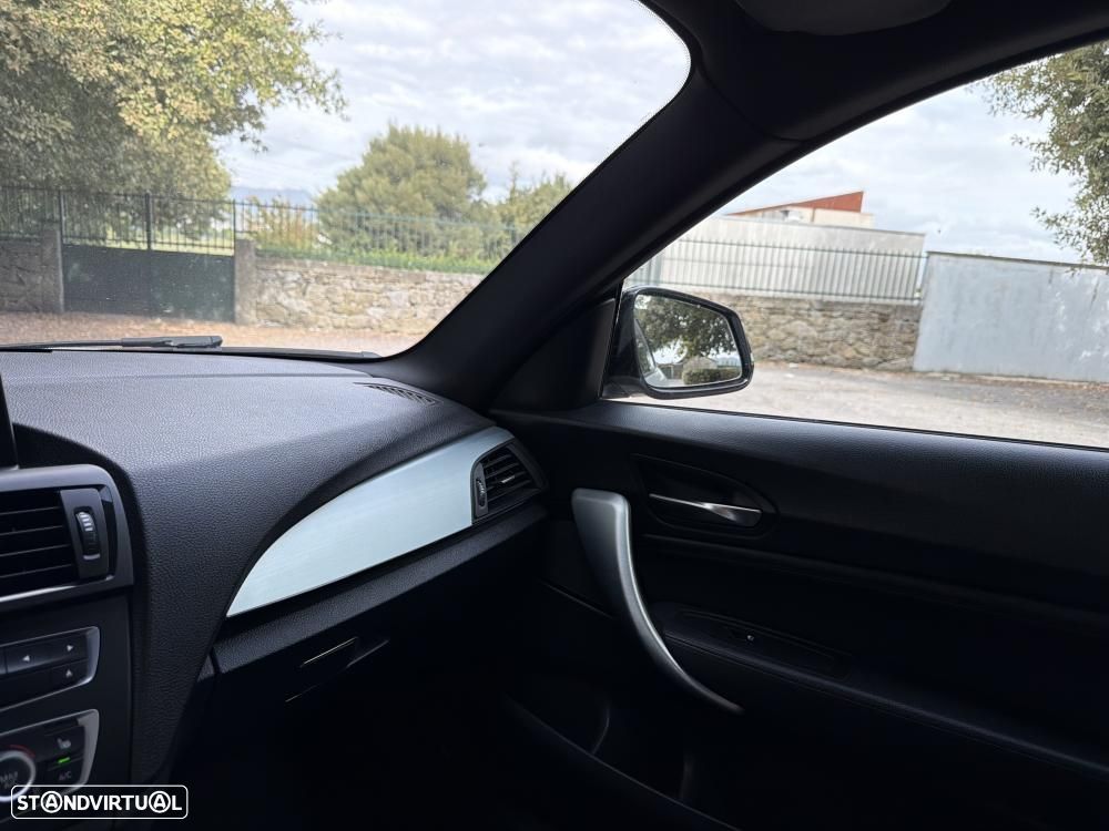 BMW 220 d Coupe Pack M Auto - 12