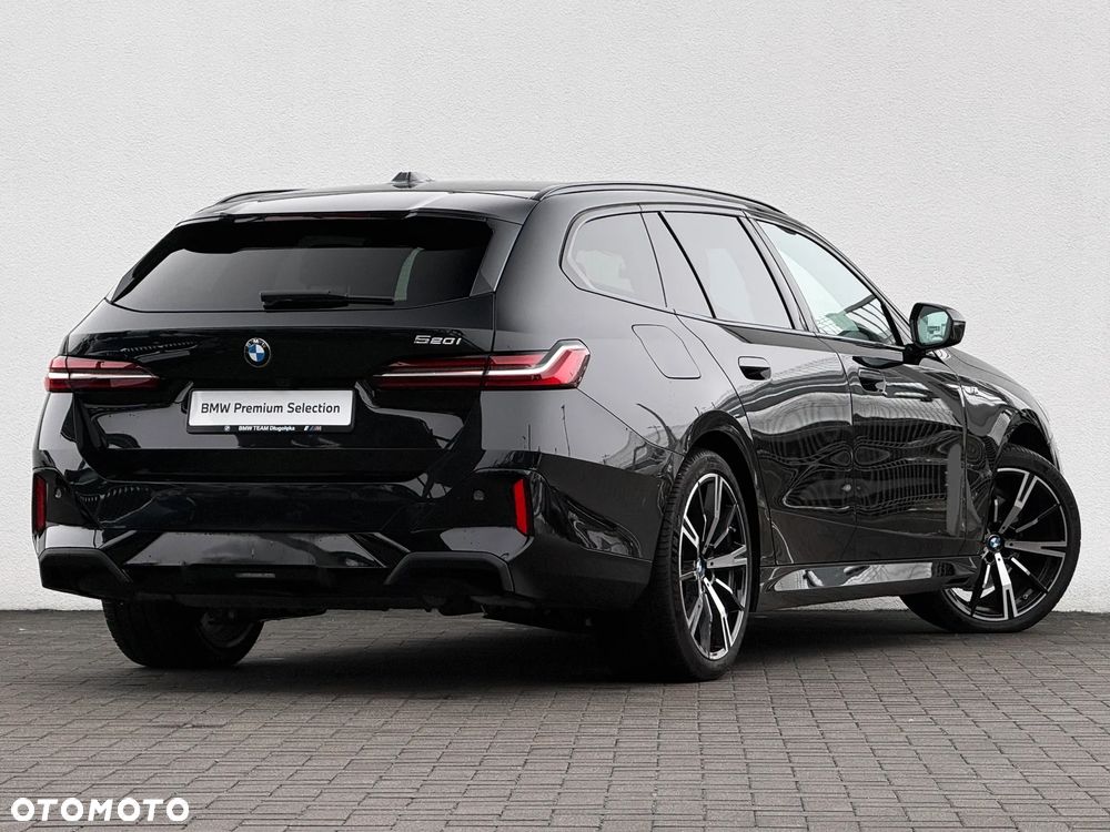 BMW Seria 5 520i - 2