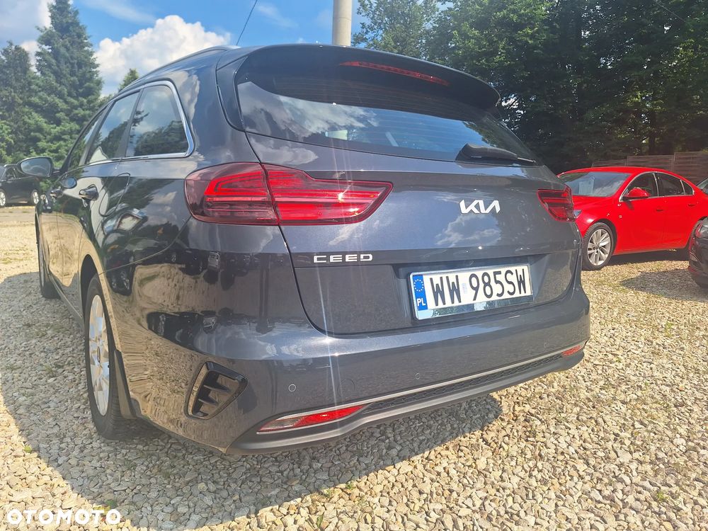 Kia Ceed 1.5 T-GDI M - 8