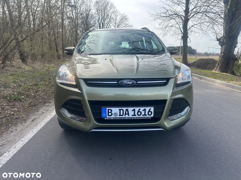 Ford Kuga - 2