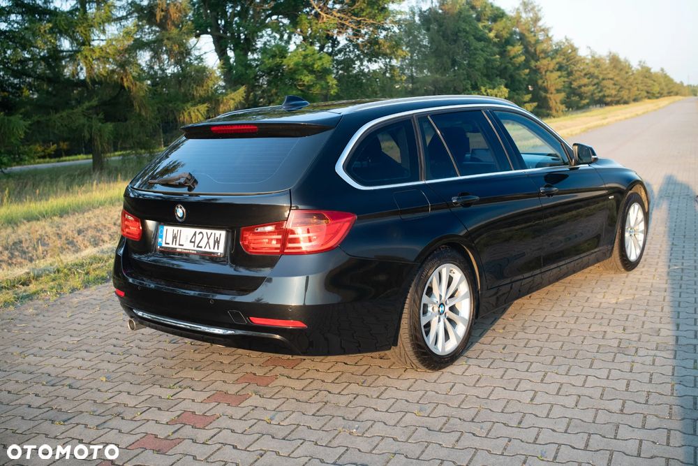 BMW Seria 3 318d Luxury Line - 14