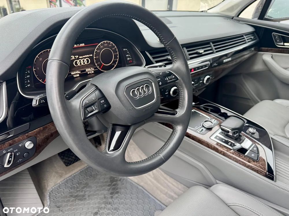 Audi Q7 - 13
