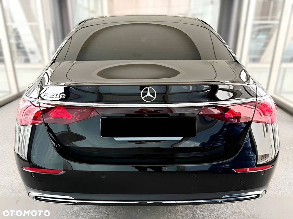 Mercedes-Benz Klasa E 200 Avantgarde - 4