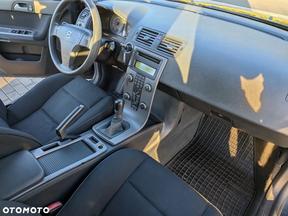 Volvo V50 1.6D - 12