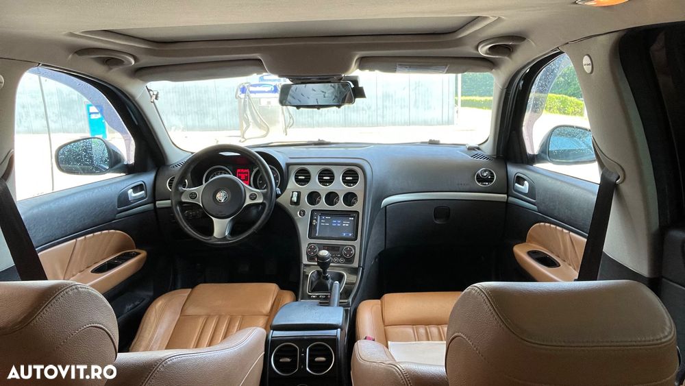 Alfa Romeo 159 2.0 Multijet 16v Distinctive - 11