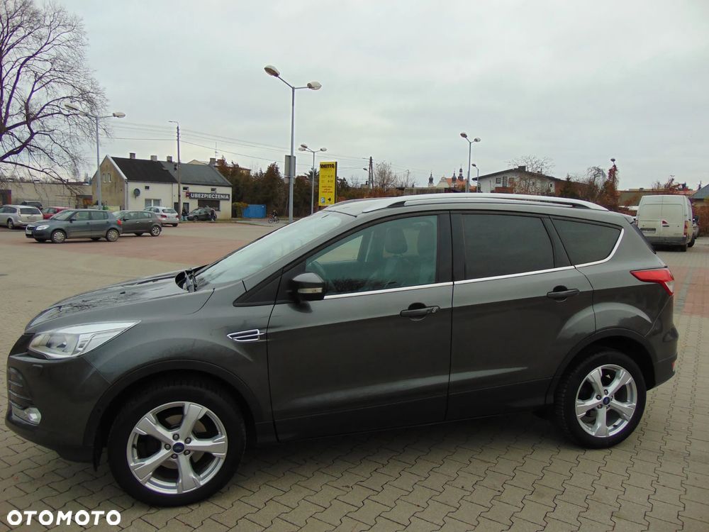 Ford Kuga 1.5 EcoBoost 2x4 Titanium - 5