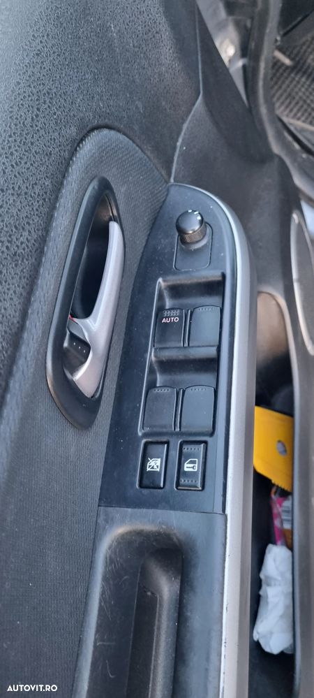 Suzuki Grand Vitara 1.9 DDIS Navi - 19