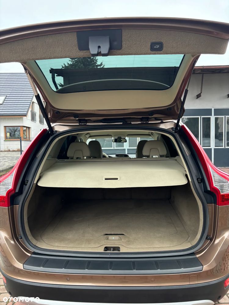 Volvo XC 60 - 23
