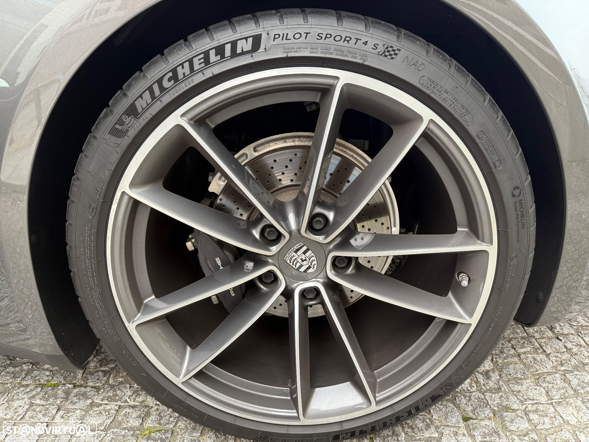Porsche 911 (992) Carrera PDK - 24