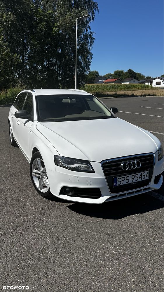 Audi A4 Avant - 1