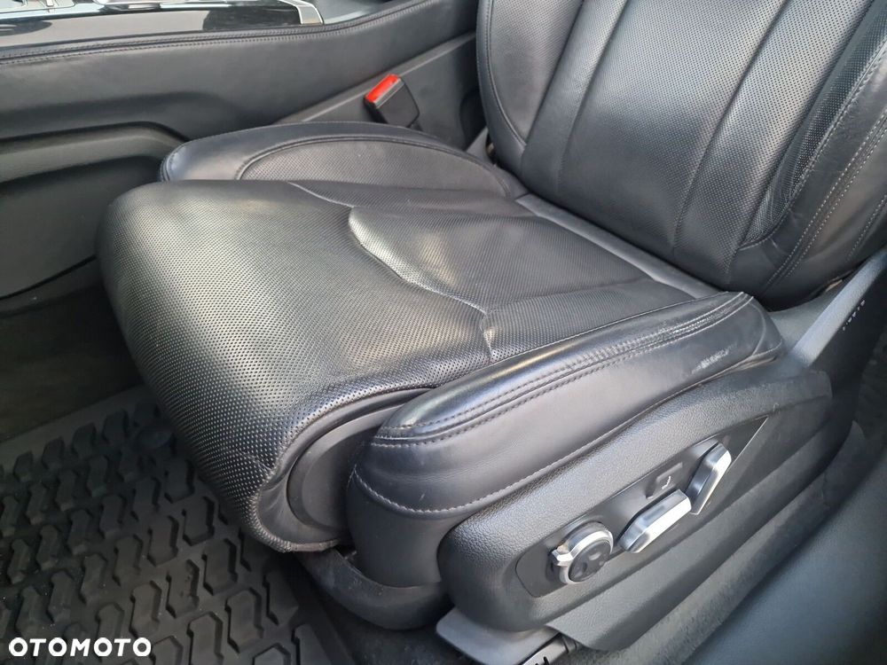 Audi Q7 50 TDI mHEV Quattro S Line Tiptr - 13